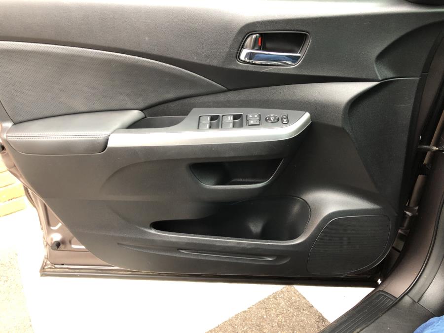 2016 Honda CR-V AWD 5dr EX-L, available for sale in Waterbury, Connecticut | National Auto Brokers, Inc.. Waterbury, Connecticut 2016 Honda CR-V AWD 5dr EX-L, available for sale in Waterbury, Connecticut | National Auto Brokers, Inc.. Waterbury, Connecticut