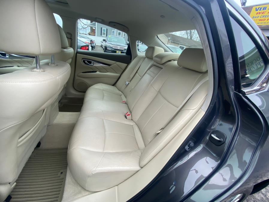 2013 INFINITI M37 4dr Sdn AWD, available for sale in Hartford, Connecticut | VEB Auto Sales. Hartford, Connecticut 2013 INFINITI M37 4dr Sdn AWD, available for sale in Hartford, Connecticut | VEB Auto Sales. Hartford, Connecticut