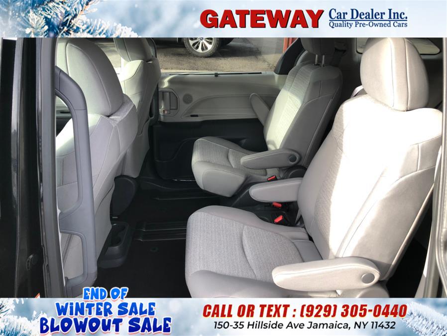 2021 Toyota Sienna LE FWD 8-Passenger (Natl), available for sale in Jamaica, New York | Gateway Car Dealer Inc. Jamaica, New York 2021 Toyota Sienna LE FWD 8-Passenger (Natl), available for sale in Jamaica, New York | Gateway Car Dealer Inc. Jamaica, New York