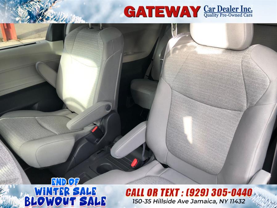 2021 Toyota Sienna LE FWD 8-Passenger (Natl), available for sale in Jamaica, New York | Gateway Car Dealer Inc. Jamaica, New York 2021 Toyota Sienna LE FWD 8-Passenger (Natl), available for sale in Jamaica, New York | Gateway Car Dealer Inc. Jamaica, New York
