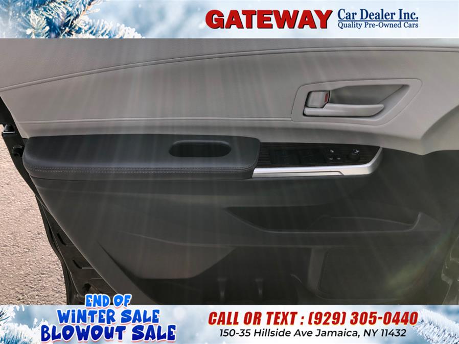2021 Toyota Sienna LE FWD 8-Passenger (Natl), available for sale in Jamaica, New York | Gateway Car Dealer Inc. Jamaica, New York 2021 Toyota Sienna LE FWD 8-Passenger (Natl), available for sale in Jamaica, New York | Gateway Car Dealer Inc. Jamaica, New York
