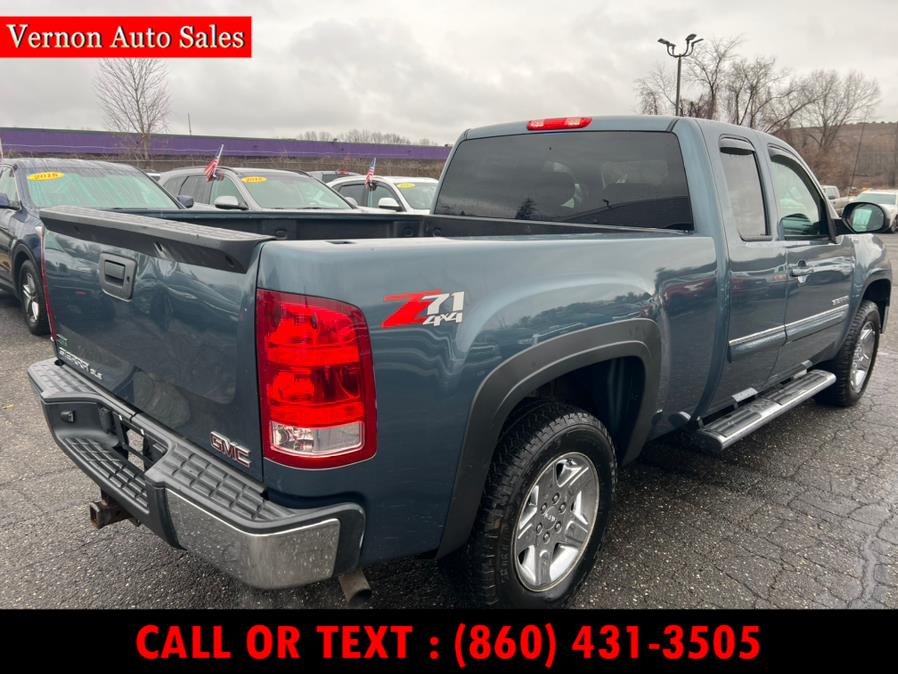 2011 GMC Sierra 1500 4WD Ext Cab 143.5" SLE, available for sale in Manchester, Connecticut | Vernon Auto Sale & Service. Manchester, Connecticut 2011 GMC Sierra 1500 4WD Ext Cab 143.5" SLE, available for sale in Manchester, Connecticut | Vernon Auto Sale & Service. Manchester, Connecticut
