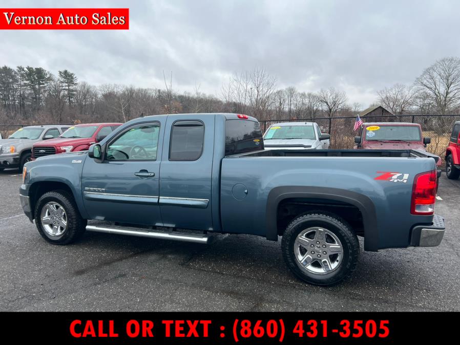 2011 GMC Sierra 1500 4WD Ext Cab 143.5" SLE, available for sale in Manchester, Connecticut | Vernon Auto Sale & Service. Manchester, Connecticut 2011 GMC Sierra 1500 4WD Ext Cab 143.5" SLE, available for sale in Manchester, Connecticut | Vernon Auto Sale & Service. Manchester, Connecticut