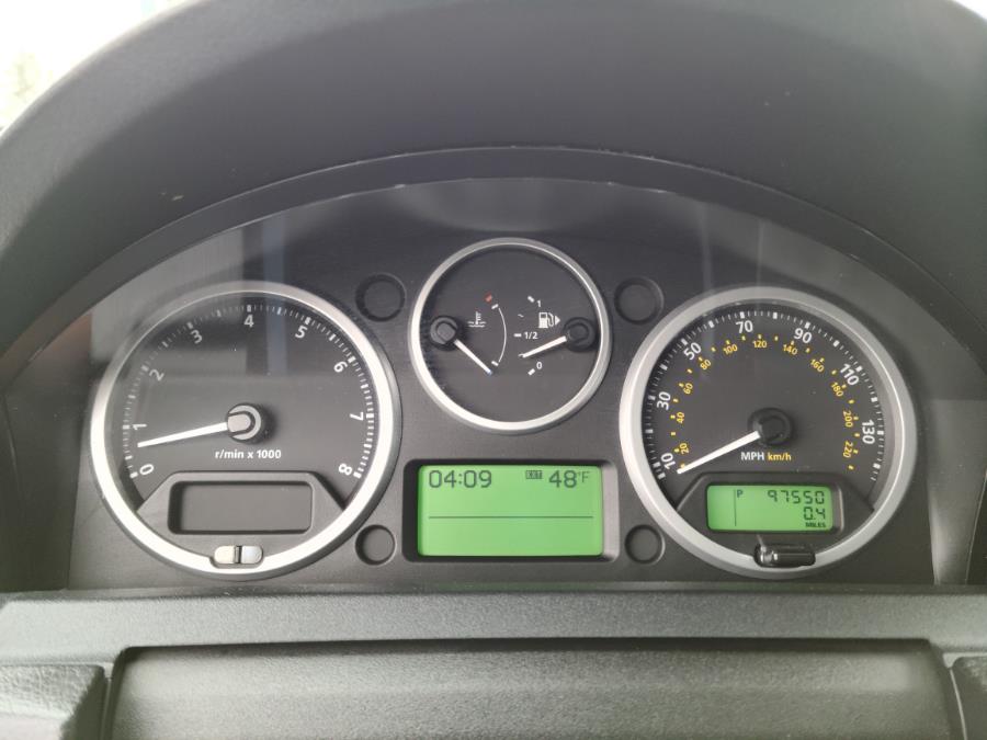 2008 Land Rover LR3 4WD 4dr HSE, available for sale in Milford, Connecticut | Chip's Auto Sales Inc. Milford, Connecticut 2008 Land Rover LR3 4WD 4dr HSE, available for sale in Milford, Connecticut | Chip's Auto Sales Inc. Milford, Connecticut
