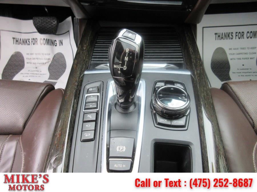 2015 BMW X5 AWD 4dr xDrive50i, available for sale in Stratford, Connecticut | Mike's Motors LLC. Stratford, Connecticut 2015 BMW X5 AWD 4dr xDrive50i, available for sale in Stratford, Connecticut | Mike's Motors LLC. Stratford, Connecticut