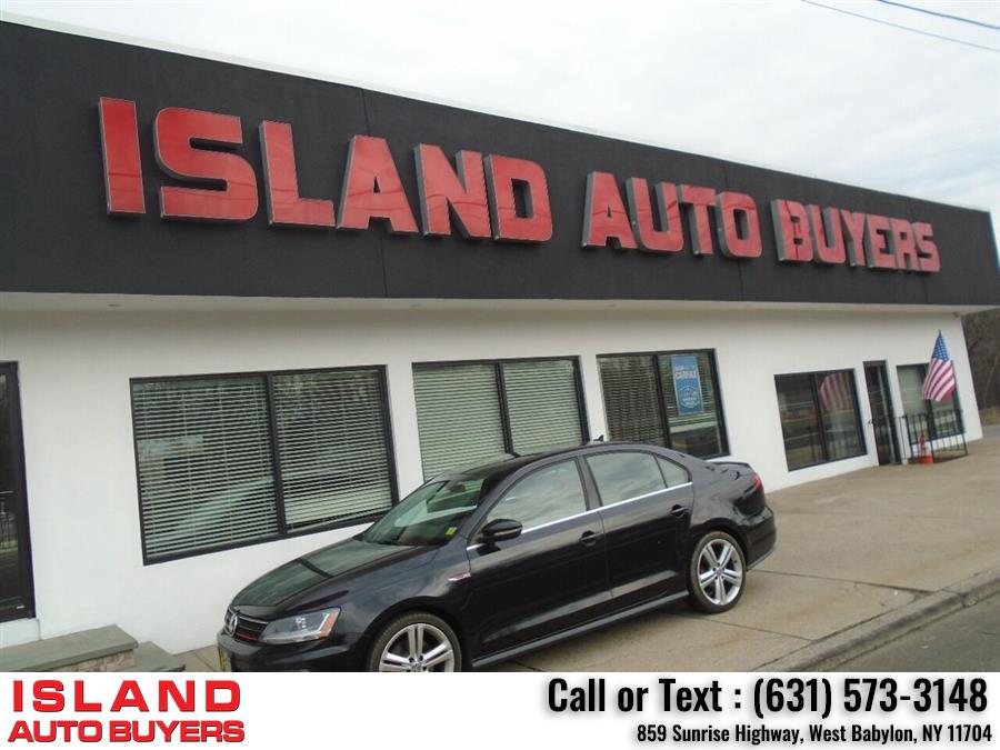 2017 Volkswagen Jetta 2.0T GLI 4dr Sedan 6A, available for sale in West Babylon, New York | Island Auto Buyers. West Babylon, New York 2017 Volkswagen Jetta 2.0T GLI 4dr Sedan 6A, available for sale in West Babylon, New York | Island Auto Buyers. West Babylon, New York