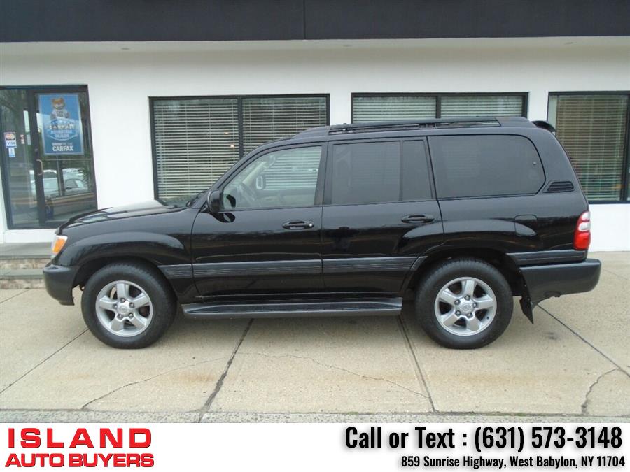 2005 Toyota Land Cruiser Base AWD 4dr SUV, available for sale in West Babylon, New York | Island Auto Buyers. West Babylon, New York 2005 Toyota Land Cruiser Base AWD 4dr SUV, available for sale in West Babylon, New York | Island Auto Buyers. West Babylon, New York