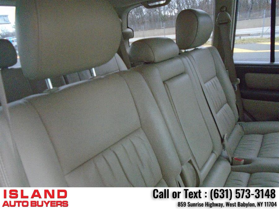 2005 Toyota Land Cruiser Base AWD 4dr SUV, available for sale in West Babylon, New York | Island Auto Buyers. West Babylon, New York 2005 Toyota Land Cruiser Base AWD 4dr SUV, available for sale in West Babylon, New York | Island Auto Buyers. West Babylon, New York