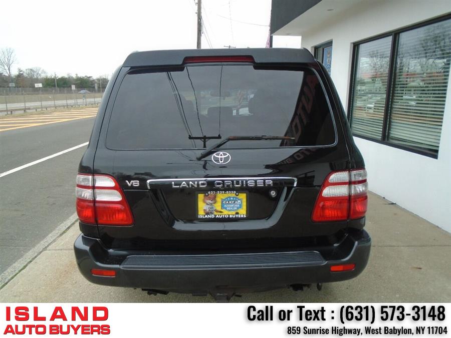 2005 Toyota Land Cruiser Base AWD 4dr SUV, available for sale in West Babylon, New York | Island Auto Buyers. West Babylon, New York 2005 Toyota Land Cruiser Base AWD 4dr SUV, available for sale in West Babylon, New York | Island Auto Buyers. West Babylon, New York
