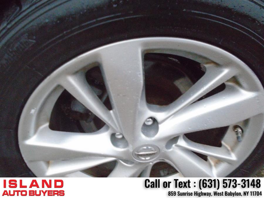 2014 Nissan Altima 2.5 SV 4dr Sedan, available for sale in West Babylon, New York | Island Auto Buyers. West Babylon, New York 2014 Nissan Altima 2.5 SV 4dr Sedan, available for sale in West Babylon, New York | Island Auto Buyers. West Babylon, New York