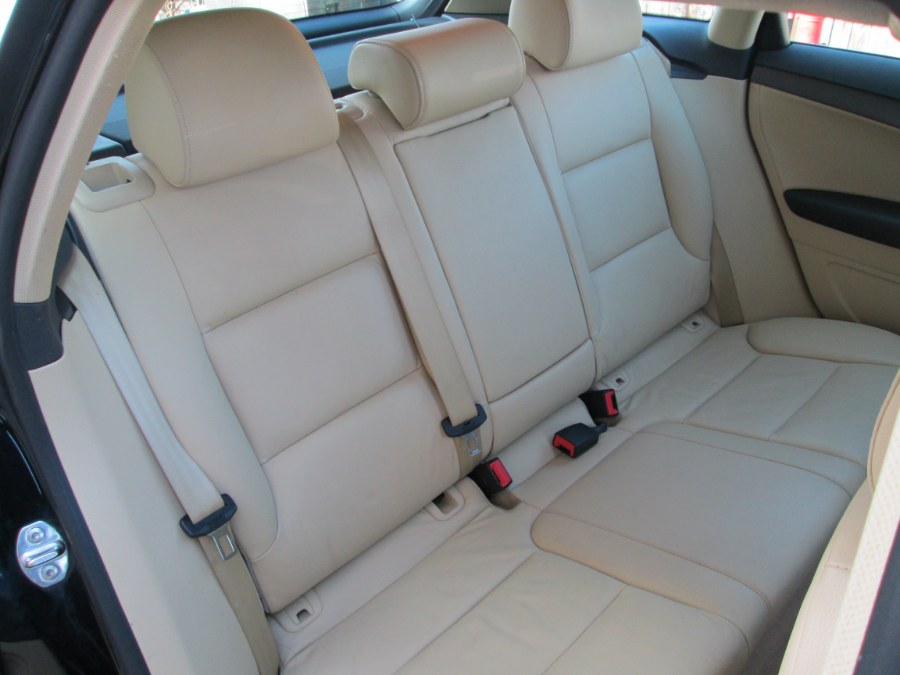 2013 Audi A3 4dr HB S tronic quattro 2.0T Premium, available for sale in Levittown, Pennsylvania | Levittown Auto. Levittown, Pennsylvania 2013 Audi A3 4dr HB S tronic quattro 2.0T Premium, available for sale in Levittown, Pennsylvania | Levittown Auto. Levittown, Pennsylvania