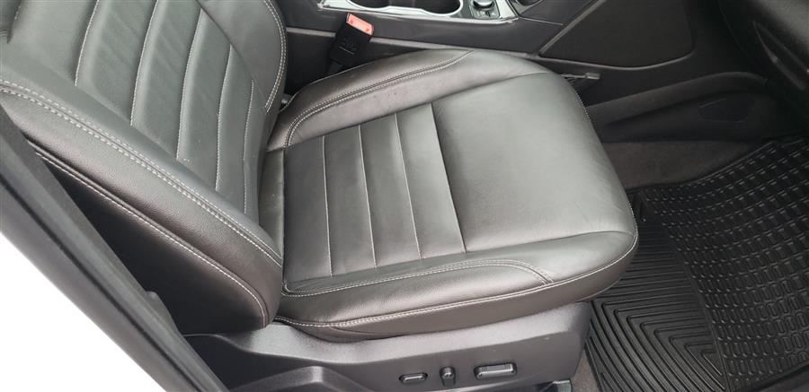 2016 Ford Escape 4WD 4dr Titanium, available for sale in Little Ferry, New Jersey | Victoria Preowned Autos Inc. Little Ferry, New Jersey 2016 Ford Escape 4WD 4dr Titanium, available for sale in Little Ferry, New Jersey | Victoria Preowned Autos Inc. Little Ferry, New Jersey