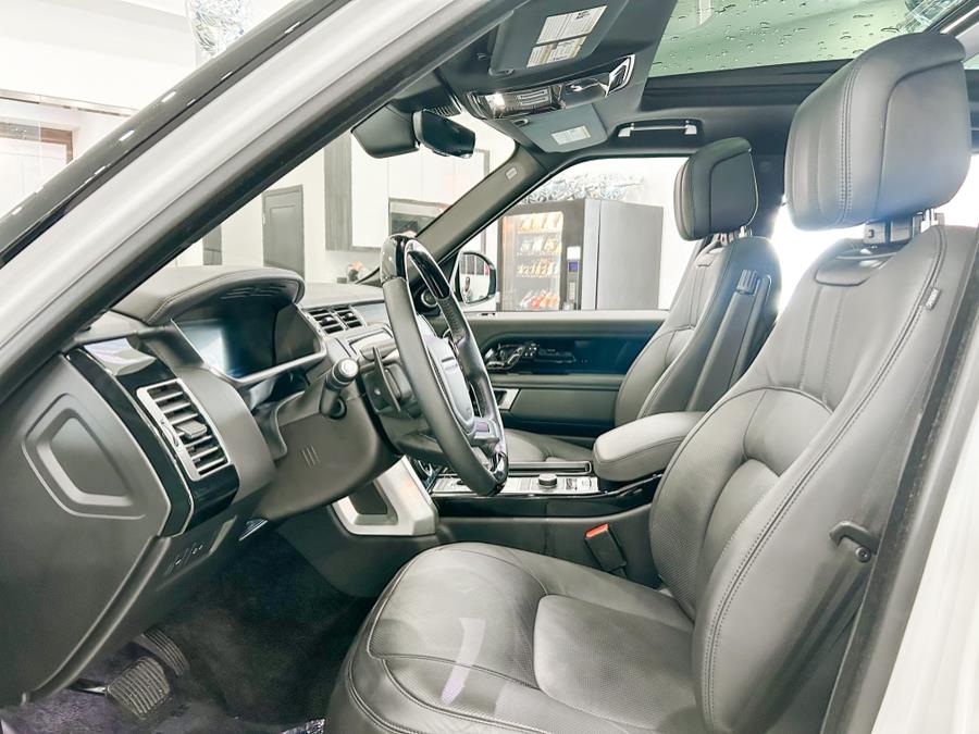 2019 Land Rover Range Rover V6 Supercharged HSE SWB, available for sale in Franklin Square, New York | Luxury Motor Club. Franklin Square, New York 2019 Land Rover Range Rover V6 Supercharged HSE SWB, available for sale in Franklin Square, New York | Luxury Motor Club. Franklin Square, New York