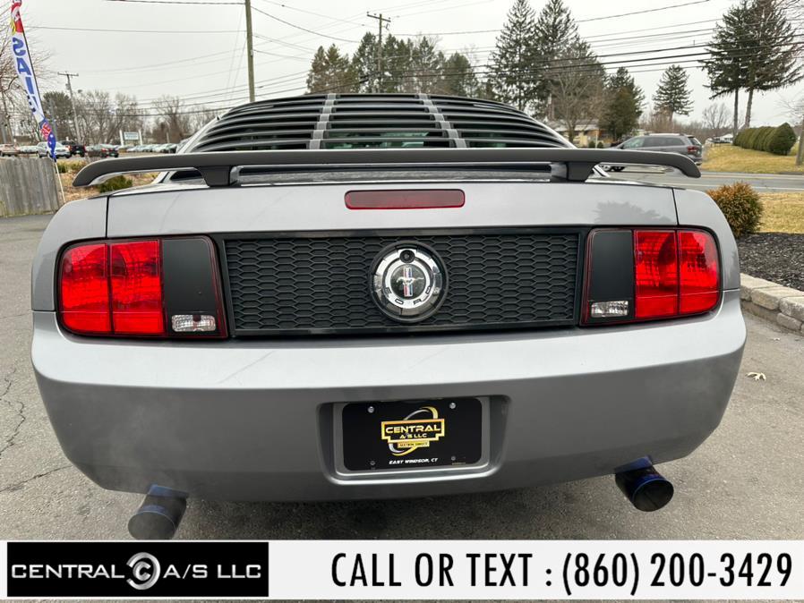 2006 Ford Mustang 2dr Cpe Deluxe, available for sale in East Windsor, Connecticut | Central A/S LLC. East Windsor, Connecticut 2006 Ford Mustang 2dr Cpe Deluxe, available for sale in East Windsor, Connecticut | Central A/S LLC. East Windsor, Connecticut