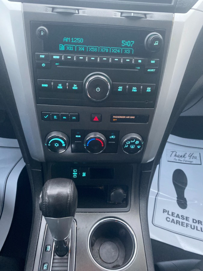 2012 Chevrolet Traverse FWD 4dr LT w/1LT, available for sale in Middle Village, New York | Middle Village Motors . Middle Village, New York 2012 Chevrolet Traverse FWD 4dr LT w/1LT, available for sale in Middle Village, New York | Middle Village Motors . Middle Village, New York