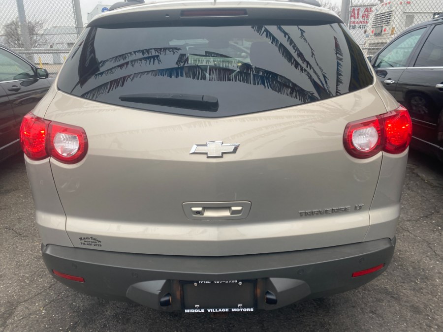 2012 Chevrolet Traverse FWD 4dr LT w/1LT, available for sale in Middle Village, New York | Middle Village Motors . Middle Village, New York 2012 Chevrolet Traverse FWD 4dr LT w/1LT, available for sale in Middle Village, New York | Middle Village Motors . Middle Village, New York