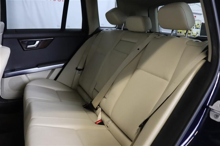 2014 Mercedes-benz Glk 350, available for sale in Paterson, New Jersey | Fast Track Motors. Paterson, New Jersey 2014 Mercedes-benz Glk 350, available for sale in Paterson, New Jersey | Fast Track Motors. Paterson, New Jersey