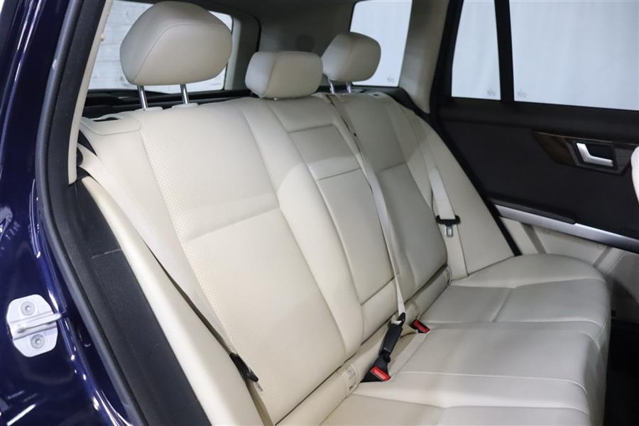 2014 Mercedes-benz Glk 350, available for sale in Paterson, New Jersey | Fast Track Motors. Paterson, New Jersey 2014 Mercedes-benz Glk 350, available for sale in Paterson, New Jersey | Fast Track Motors. Paterson, New Jersey