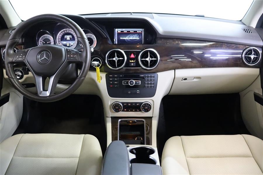 2014 Mercedes-benz Glk 350, available for sale in Paterson, New Jersey | Fast Track Motors. Paterson, New Jersey 2014 Mercedes-benz Glk 350, available for sale in Paterson, New Jersey | Fast Track Motors. Paterson, New Jersey