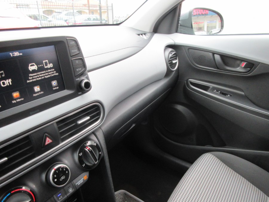 2020 Hyundai Kona SE Auto AWD, available for sale in Linden, New Jersey | Route 27 Auto Mall. Linden, New Jersey 2020 Hyundai Kona SE Auto AWD, available for sale in Linden, New Jersey | Route 27 Auto Mall. Linden, New Jersey