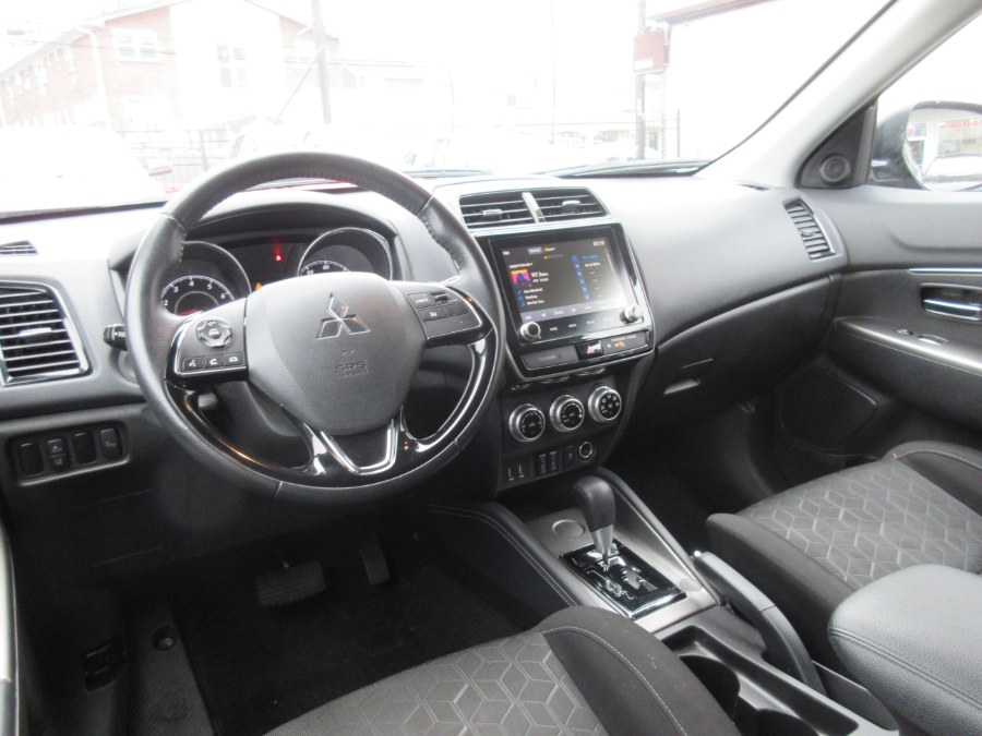 2020 Mitsubishi Outlander Sport SE 2.0 CVT, available for sale in Linden, New Jersey | Route 27 Auto Mall. Linden, New Jersey 2020 Mitsubishi Outlander Sport SE 2.0 CVT, available for sale in Linden, New Jersey | Route 27 Auto Mall. Linden, New Jersey