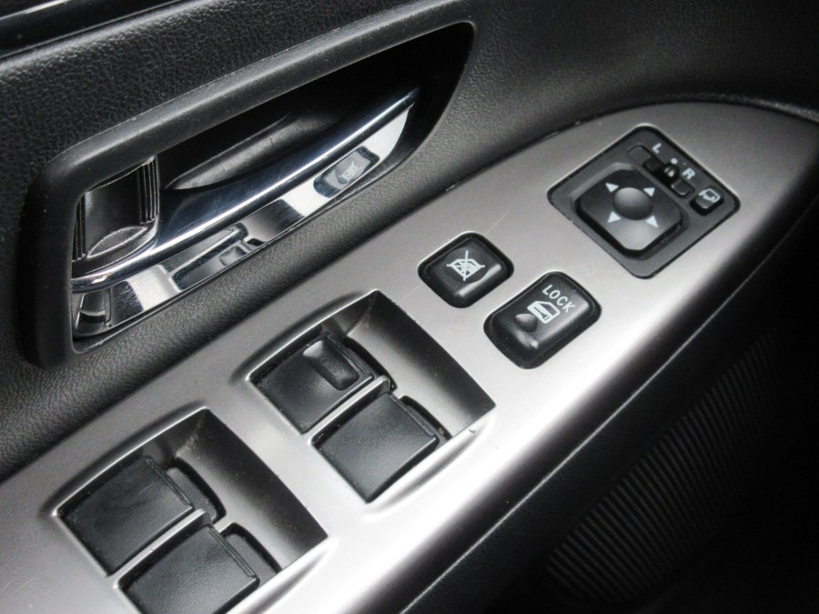 2020 Mitsubishi Outlander Sport SE 2.0 CVT, available for sale in Linden, New Jersey | Route 27 Auto Mall. Linden, New Jersey 2020 Mitsubishi Outlander Sport SE 2.0 CVT, available for sale in Linden, New Jersey | Route 27 Auto Mall. Linden, New Jersey