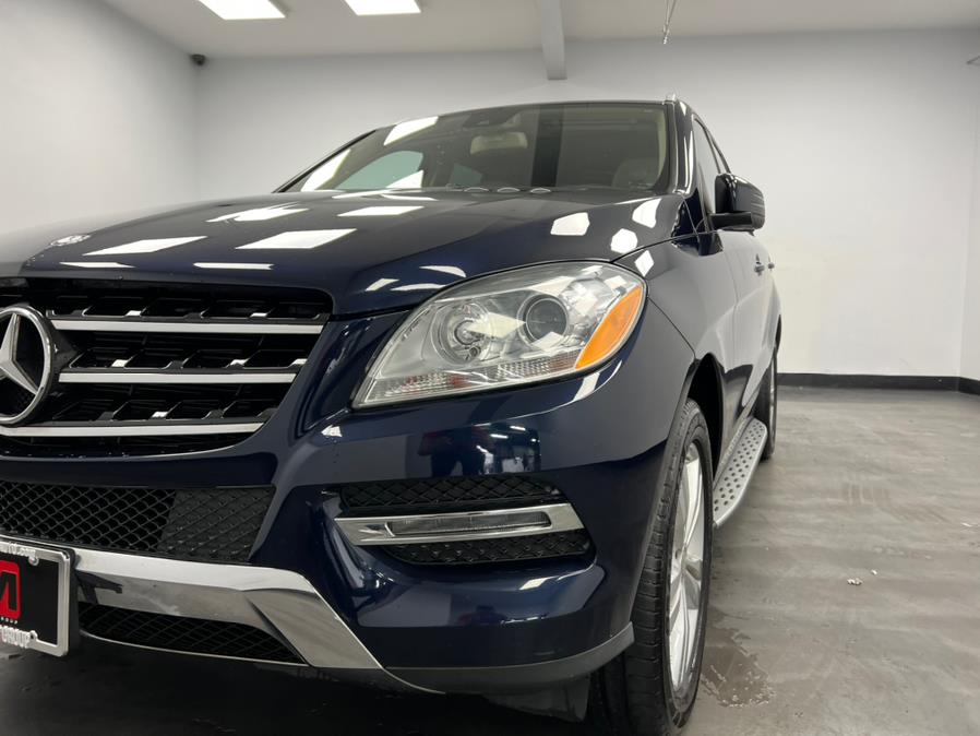 2015 Mercedes-Benz M-Class 4MATIC 4dr ML350, available for sale in Elizabeth, New Jersey | M Auto Group. Elizabeth, New Jersey 2015 Mercedes-Benz M-Class 4MATIC 4dr ML350, available for sale in Elizabeth, New Jersey | M Auto Group. Elizabeth, New Jersey
