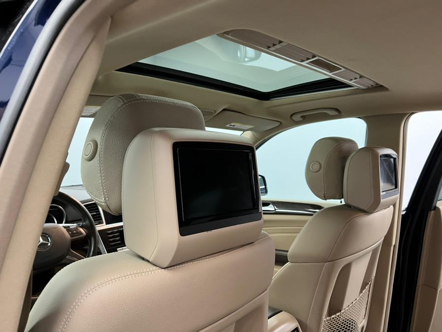2015 Mercedes-Benz M-Class 4MATIC 4dr ML350, available for sale in Elizabeth, New Jersey | M Auto Group. Elizabeth, New Jersey 2015 Mercedes-Benz M-Class 4MATIC 4dr ML350, available for sale in Elizabeth, New Jersey | M Auto Group. Elizabeth, New Jersey