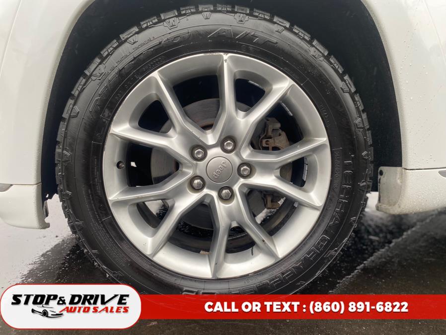 2015 Jeep Grand Cherokee 4WD 4dr Summit, available for sale in East Windsor, Connecticut | Stop & Drive Auto Sales. East Windsor, Connecticut 2015 Jeep Grand Cherokee 4WD 4dr Summit, available for sale in East Windsor, Connecticut | Stop & Drive Auto Sales. East Windsor, Connecticut