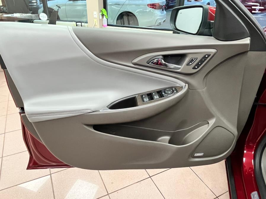 2018 Chevrolet Malibu 4dr Sdn Premier w/2LZ, available for sale in Massapequa Park, New York | Power Motors East. Massapequa Park, New York 2018 Chevrolet Malibu 4dr Sdn Premier w/2LZ, available for sale in Massapequa Park, New York | Power Motors East. Massapequa Park, New York