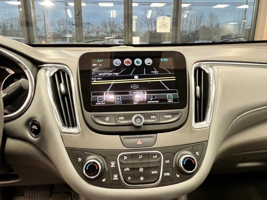 2018 Chevrolet Malibu 4dr Sdn Premier w/2LZ, available for sale in Massapequa Park, New York | Power Motors East. Massapequa Park, New York 2018 Chevrolet Malibu 4dr Sdn Premier w/2LZ, available for sale in Massapequa Park, New York | Power Motors East. Massapequa Park, New York