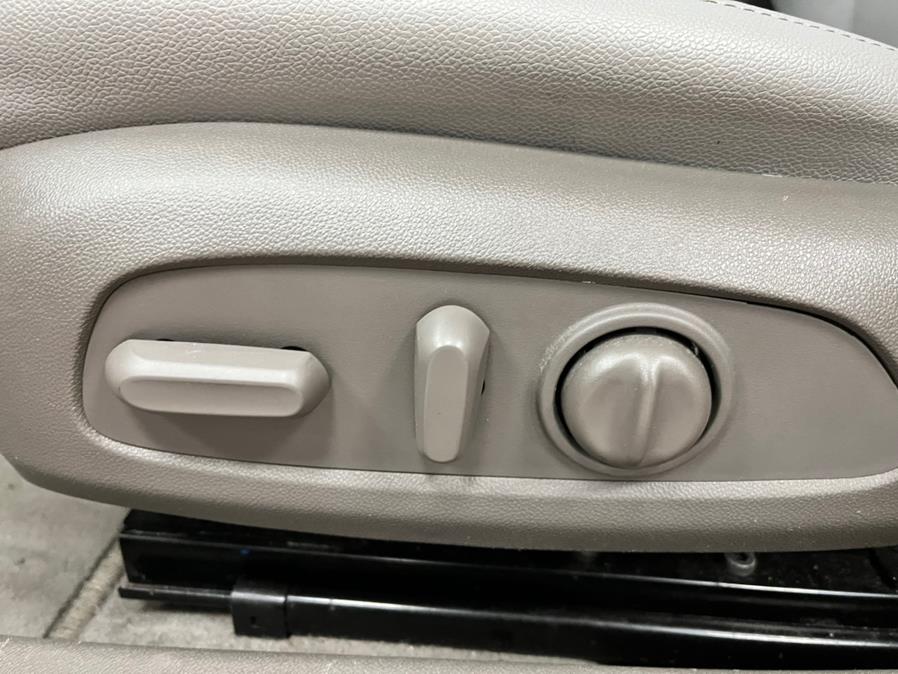 2018 Chevrolet Malibu 4dr Sdn Premier w/2LZ, available for sale in Massapequa Park, New York | Power Motors East. Massapequa Park, New York 2018 Chevrolet Malibu 4dr Sdn Premier w/2LZ, available for sale in Massapequa Park, New York | Power Motors East. Massapequa Park, New York