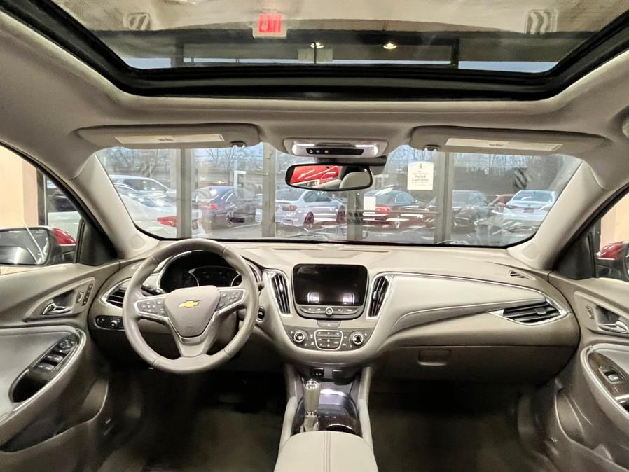2018 Chevrolet Malibu 4dr Sdn Premier w/2LZ, available for sale in Massapequa Park, New York | Power Motors East. Massapequa Park, New York 2018 Chevrolet Malibu 4dr Sdn Premier w/2LZ, available for sale in Massapequa Park, New York | Power Motors East. Massapequa Park, New York