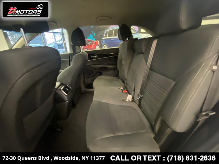 2020 Kia Sorento LX V6 FWD, available for sale in Woodside, New York | 26 Motors Queens. Woodside, New York 2020 Kia Sorento LX V6 FWD, available for sale in Woodside, New York | 26 Motors Queens. Woodside, New York
