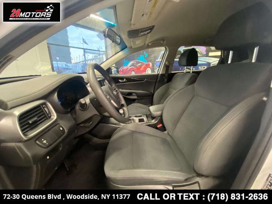 2020 Kia Sorento LX V6 FWD, available for sale in Woodside, New York | 26 Motors Queens. Woodside, New York 2020 Kia Sorento LX V6 FWD, available for sale in Woodside, New York | 26 Motors Queens. Woodside, New York