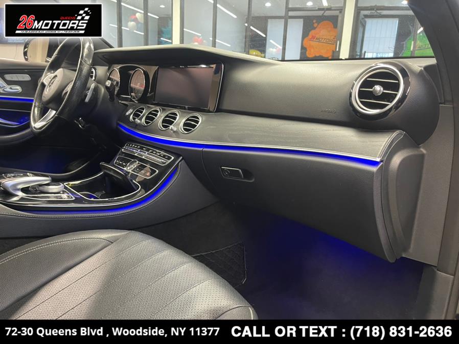 2017 Mercedes-Benz E-Class E 300 Luxury 4MATIC Sedan, available for sale in Woodside, New York | 26 Motors Queens. Woodside, New York 2017 Mercedes-Benz E-Class E 300 Luxury 4MATIC Sedan, available for sale in Woodside, New York | 26 Motors Queens. Woodside, New York