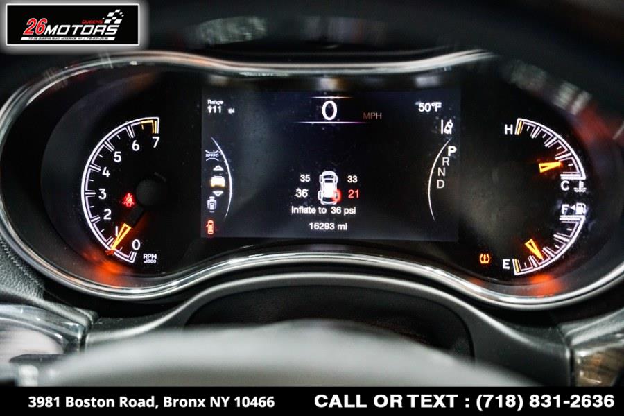 2018 Jeep Grand Cherokee Overland 4x4, available for sale in Woodside, New York | 26 Motors Queens. Woodside, New York 2018 Jeep Grand Cherokee Overland 4x4, available for sale in Woodside, New York | 26 Motors Queens. Woodside, New York