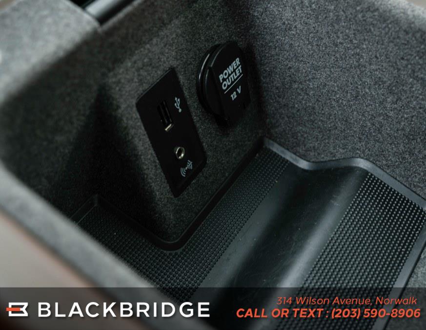 2017 Porsche Cayenne GTS AWD, available for sale in Norwalk, Connecticut | Black Bridge Motors, LLC. Norwalk, Connecticut 2017 Porsche Cayenne GTS AWD, available for sale in Norwalk, Connecticut | Black Bridge Motors, LLC. Norwalk, Connecticut