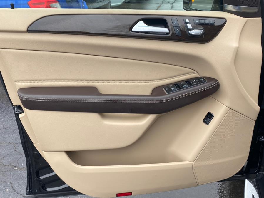 2017 Mercedes-Benz GLE GLE 350 4MATIC SUV, available for sale in Canton, Connecticut | Lava Motors 2 Inc. Canton, Connecticut 2017 Mercedes-Benz GLE GLE 350 4MATIC SUV, available for sale in Canton, Connecticut | Lava Motors 2 Inc. Canton, Connecticut