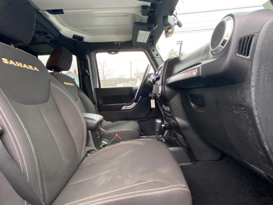 2015 Jeep Wrangler Unlimited 4WD 4dr Sahara, available for sale in Canton, Connecticut | Lava Motors 2 Inc. Canton, Connecticut 2015 Jeep Wrangler Unlimited 4WD 4dr Sahara, available for sale in Canton, Connecticut | Lava Motors 2 Inc. Canton, Connecticut