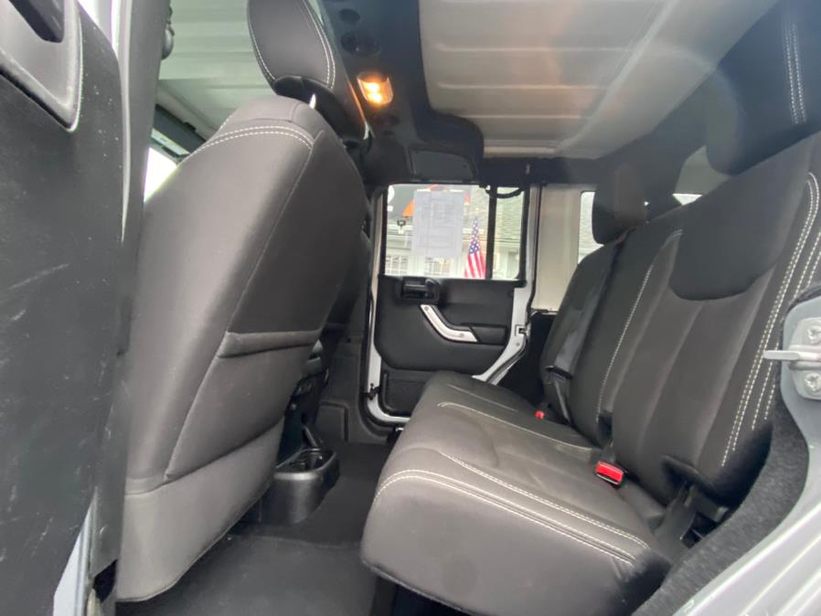 2015 Jeep Wrangler Unlimited 4WD 4dr Sahara, available for sale in Canton, Connecticut | Lava Motors 2 Inc. Canton, Connecticut 2015 Jeep Wrangler Unlimited 4WD 4dr Sahara, available for sale in Canton, Connecticut | Lava Motors 2 Inc. Canton, Connecticut