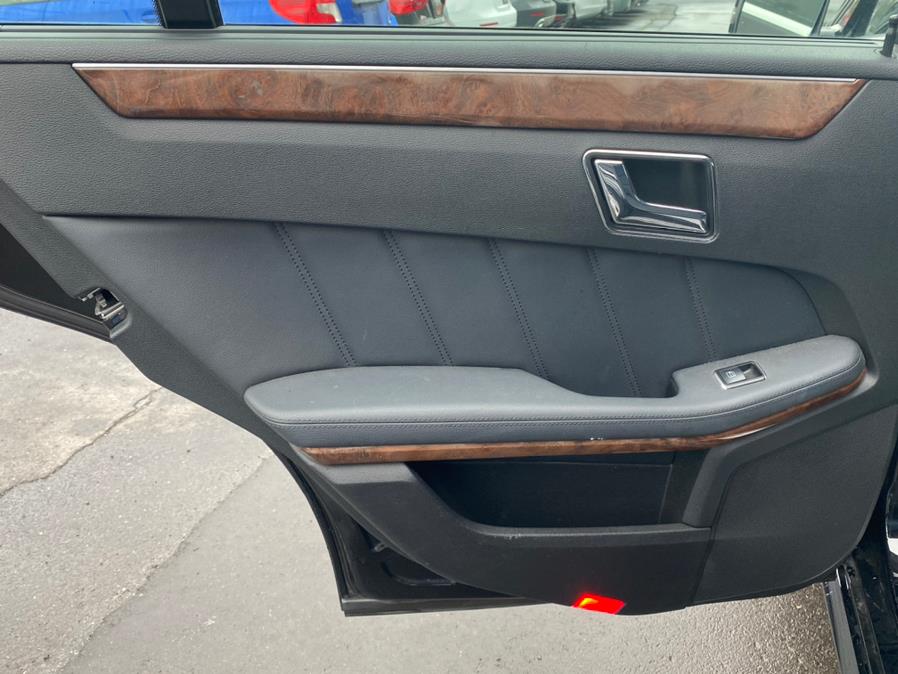 2011 Mercedes-Benz E-Class 4dr Wgn E 350 Luxury 4MATIC, available for sale in Canton, Connecticut | Lava Motors 2 Inc. Canton, Connecticut 2011 Mercedes-Benz E-Class 4dr Wgn E 350 Luxury 4MATIC, available for sale in Canton, Connecticut | Lava Motors 2 Inc. Canton, Connecticut