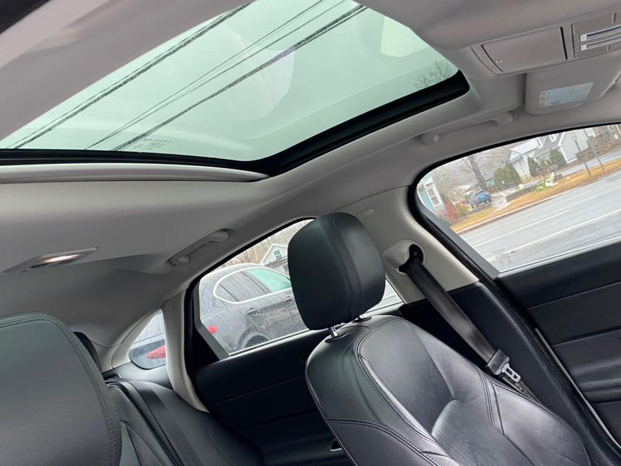 2016 Jaguar XF 4dr Sdn 35t Prestige AWD, available for sale in Canton, Connecticut | Lava Motors 2 Inc. Canton, Connecticut 2016 Jaguar XF 4dr Sdn 35t Prestige AWD, available for sale in Canton, Connecticut | Lava Motors 2 Inc. Canton, Connecticut