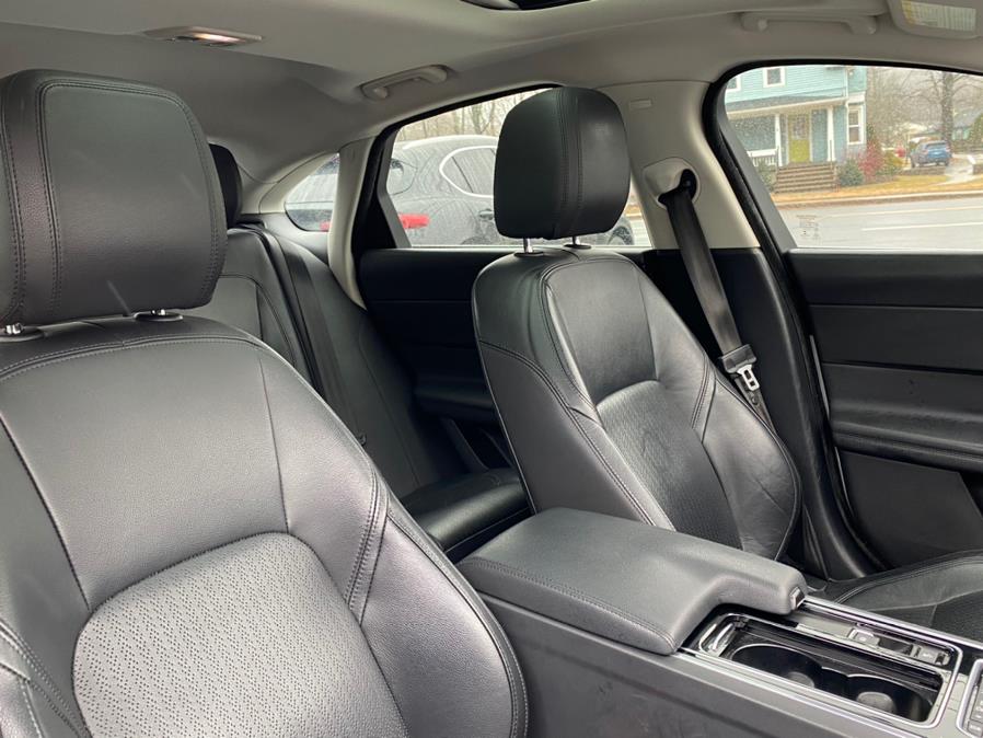 2016 Jaguar XF 4dr Sdn 35t Prestige AWD, available for sale in Canton, Connecticut | Lava Motors 2 Inc. Canton, Connecticut 2016 Jaguar XF 4dr Sdn 35t Prestige AWD, available for sale in Canton, Connecticut | Lava Motors 2 Inc. Canton, Connecticut