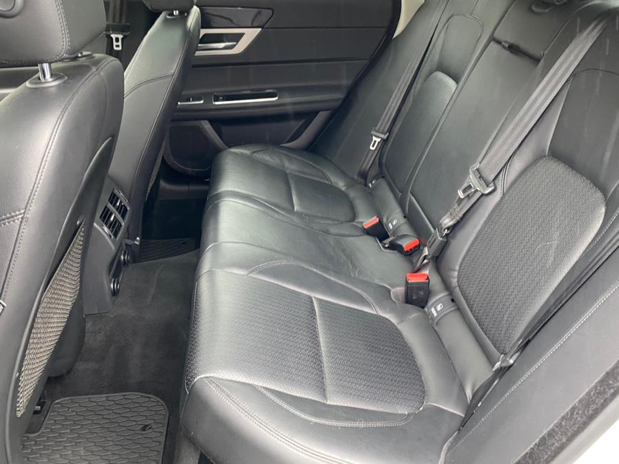 2016 Jaguar XF 4dr Sdn 35t Prestige AWD, available for sale in Canton, Connecticut | Lava Motors 2 Inc. Canton, Connecticut 2016 Jaguar XF 4dr Sdn 35t Prestige AWD, available for sale in Canton, Connecticut | Lava Motors 2 Inc. Canton, Connecticut