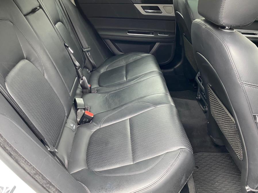 2016 Jaguar XF 4dr Sdn 35t Prestige AWD, available for sale in Canton, Connecticut | Lava Motors 2 Inc. Canton, Connecticut 2016 Jaguar XF 4dr Sdn 35t Prestige AWD, available for sale in Canton, Connecticut | Lava Motors 2 Inc. Canton, Connecticut