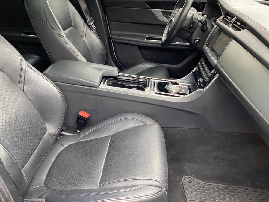 2016 Jaguar XF 4dr Sdn 35t Prestige AWD, available for sale in Canton, Connecticut | Lava Motors 2 Inc. Canton, Connecticut 2016 Jaguar XF 4dr Sdn 35t Prestige AWD, available for sale in Canton, Connecticut | Lava Motors 2 Inc. Canton, Connecticut