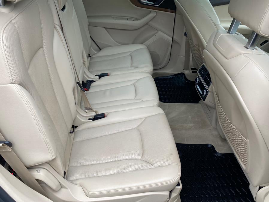 2017 Audi Q7 3.0 TFSI Premium Plus, available for sale in Canton, Connecticut | Lava Motors 2 Inc. Canton, Connecticut 2017 Audi Q7 3.0 TFSI Premium Plus, available for sale in Canton, Connecticut | Lava Motors 2 Inc. Canton, Connecticut
