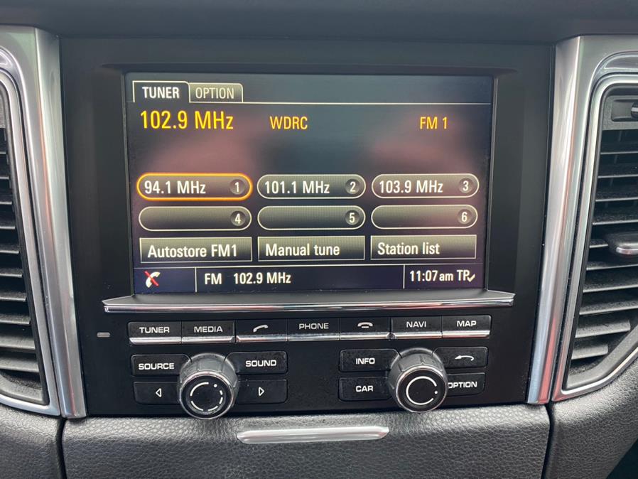 2015 Porsche Macan AWD 4dr S, available for sale in Canton, Connecticut | Lava Motors 2 Inc. Canton, Connecticut 2015 Porsche Macan AWD 4dr S, available for sale in Canton, Connecticut | Lava Motors 2 Inc. Canton, Connecticut
