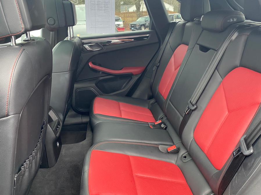 2015 Porsche Macan AWD 4dr S, available for sale in Canton, Connecticut | Lava Motors 2 Inc. Canton, Connecticut 2015 Porsche Macan AWD 4dr S, available for sale in Canton, Connecticut | Lava Motors 2 Inc. Canton, Connecticut